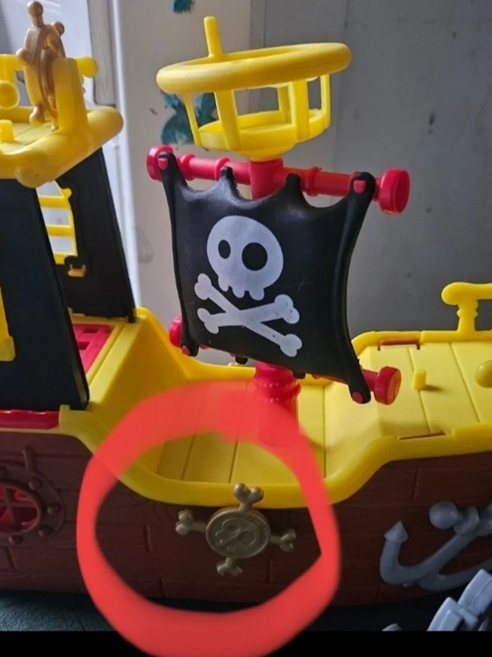 Children's Pirate Ship  Missing (Piece In Pics!!)
